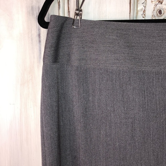 Rafaella Career Basic Gray Skirt - Picture 2 of 5